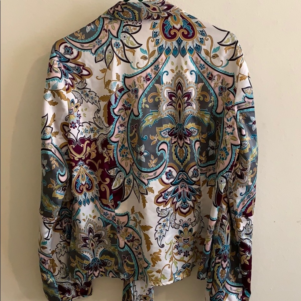 Sunny Leigh Romantic Paisley long sleeved blouse - Picture 3 of 8